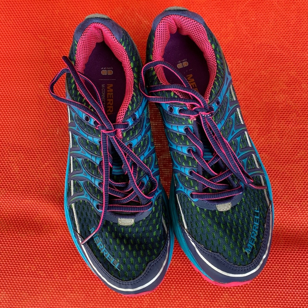 Merrell womens tennis shoes size 6